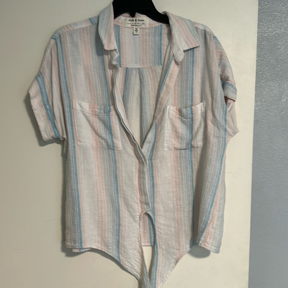 Anthropologie Cloth & Stone button up tie front top